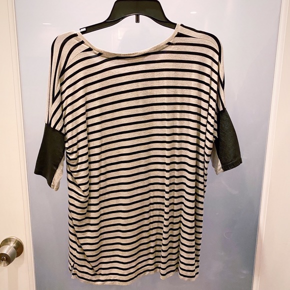 Club Monaco Top - Picture 2 of 4